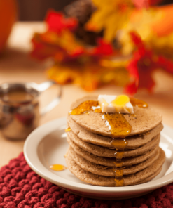 Stack of 片子免费高清电影网在线观看手机电视 pancakes
