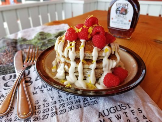 日本免费观看 日本免费视频 Lemon Raspberry Chia Seed Pancakes