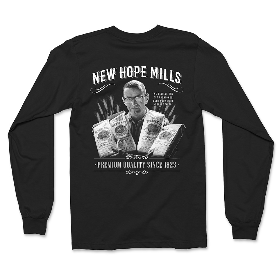 Long Sleeve Back; black with white "国家医保服务平台app下载" and "Premium Quality Since 1823" text with an image of Leland Weed holding bags pancake mix
