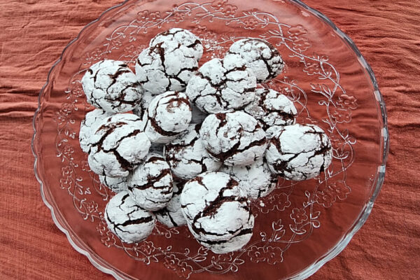 Image showing completed 伦伦电影 crinkle cookies